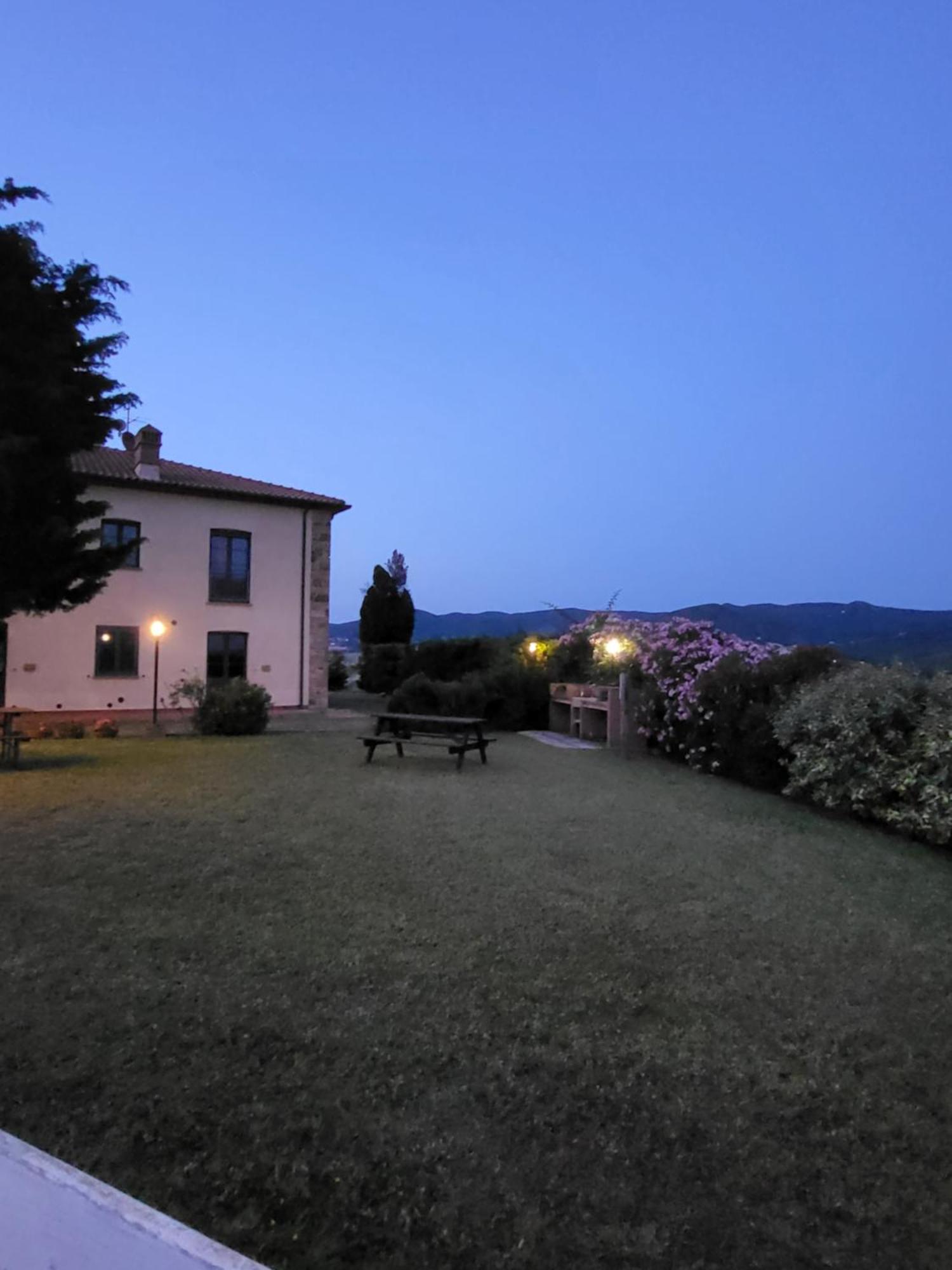 Apartamento Casale Poggio Meone Santa Luce Exterior foto