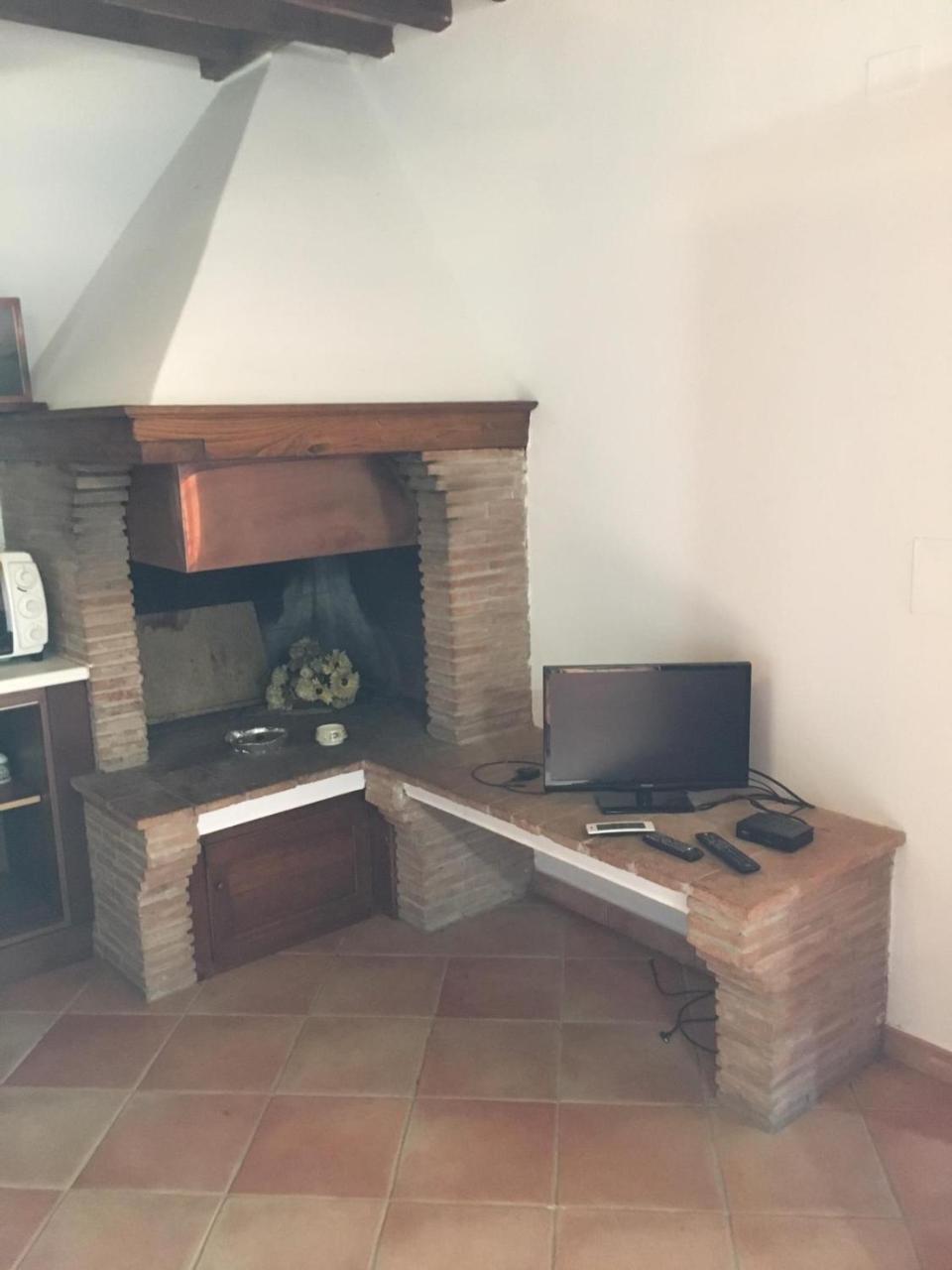 Apartamento Casale Poggio Meone Santa Luce Exterior foto